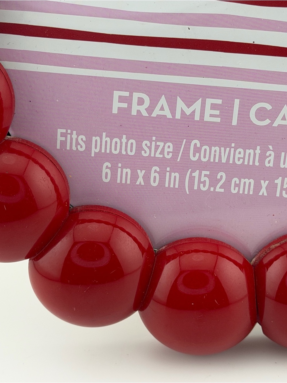 Red Bubble Round Photo Frame - Picture 2 of 5